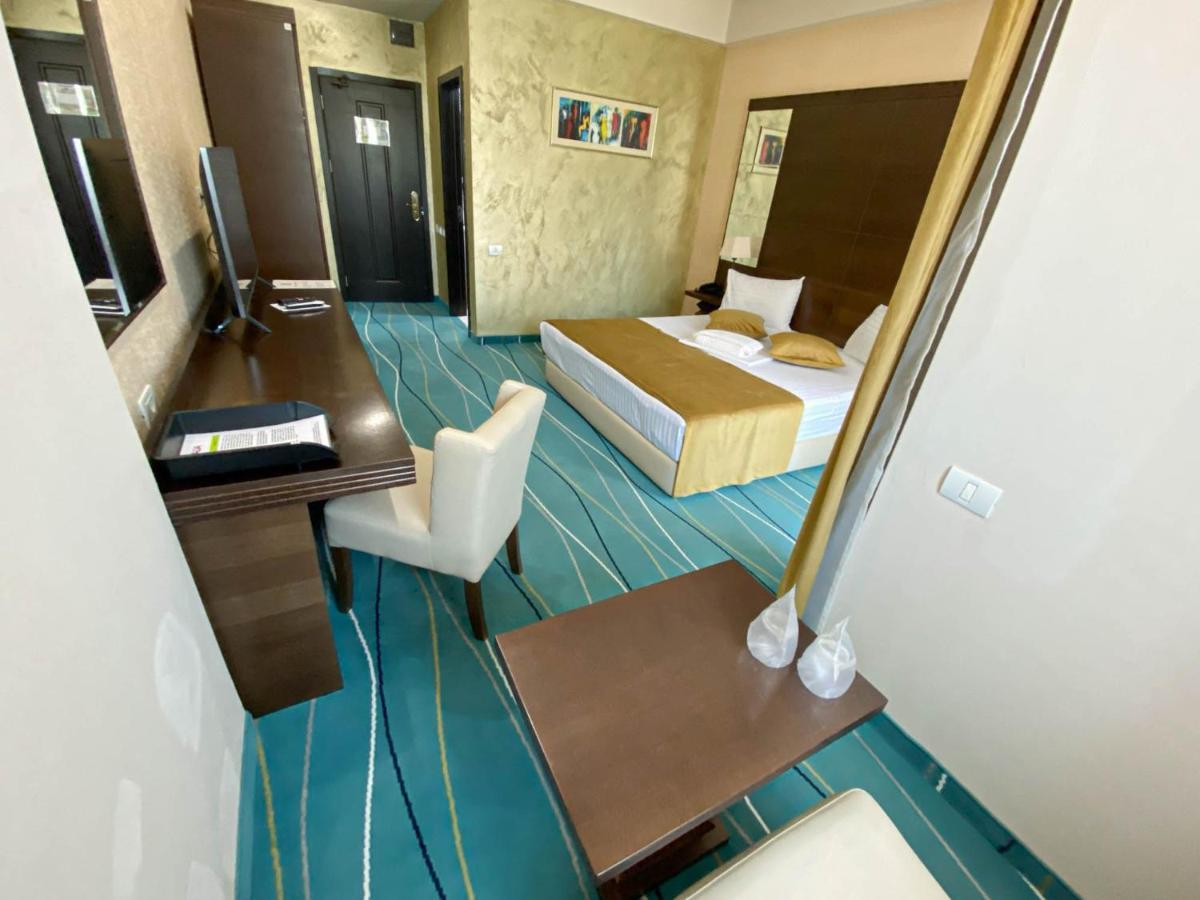 Hotel Nevada Constanta Ngoại thất bức ảnh